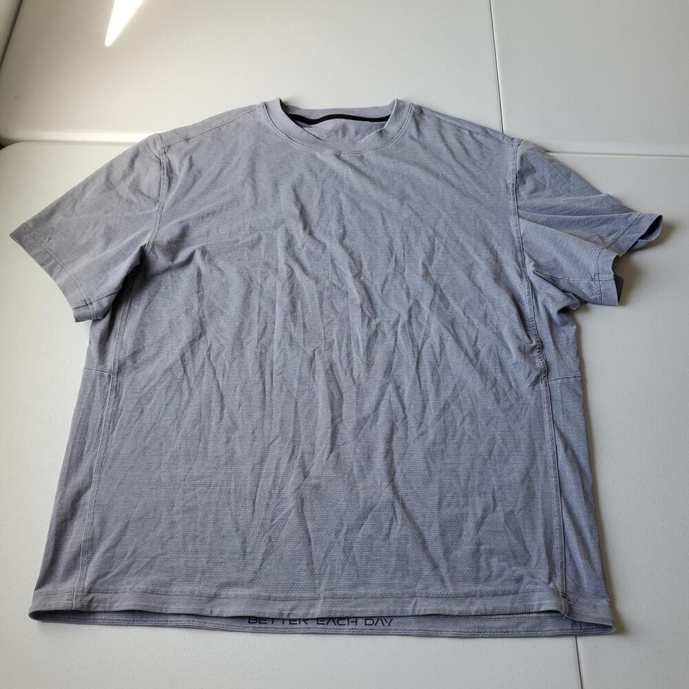 Lululemon Shirt Mens 2XL Gray Short Sleeve Crewneck Better Each Day Running Yoga